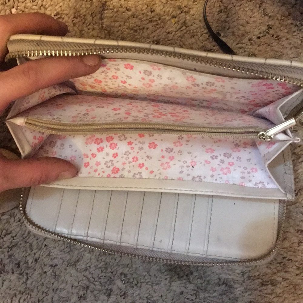 Wallet - Picture 2 of 2